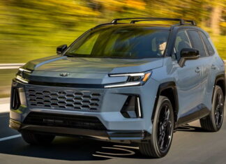 В Україні стартували продажі найпопулярнішого кросовера Toyota нового покоління: оголошено ціни 2026 Toyota RAV4