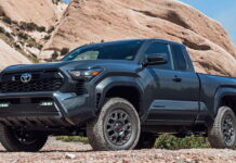 Toyota кидає виклик Ford: подробиці щодо нового пікапа на базі кросовера RAV4 Toyota RAV4 Pickup