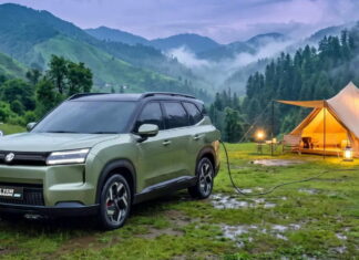 Представлено дешевий семимісний електрокросовер MG за ціною $16700 MG Hector Tomahawk EV