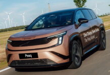 На що здатні технології: Skoda Peaq встановив новий світовий рекорд Skoda Peaq record