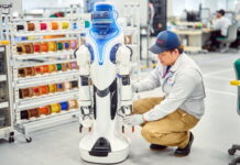 Toyota готує армію роботів: 400 тисяч машин замінять людей Toyota robots
